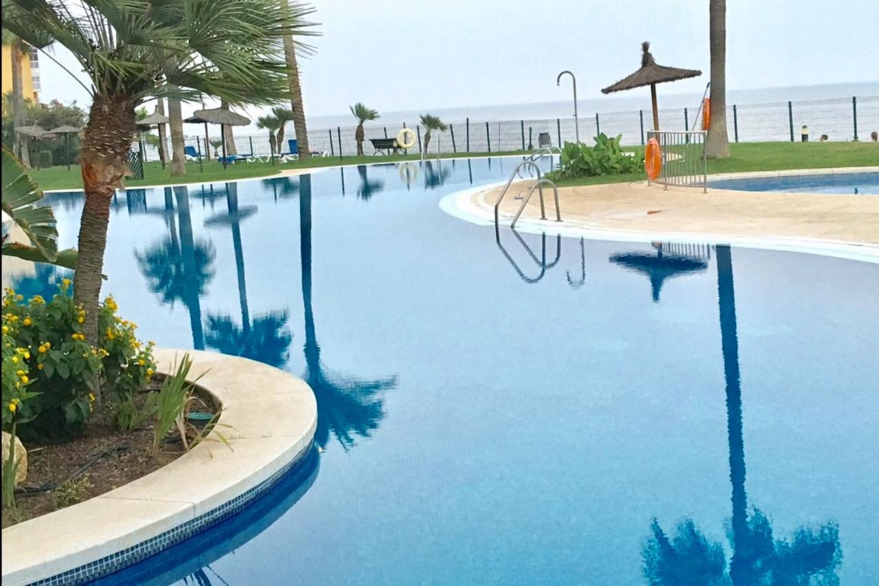 Mi Capricho Beachfront- P301 Apartment With Sea View Sitio de Calahonda Exterior foto