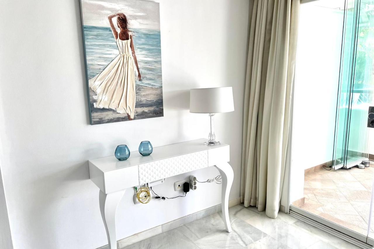 Mi Capricho Beachfront- P301 Apartment With Sea View Sitio de Calahonda Exterior foto